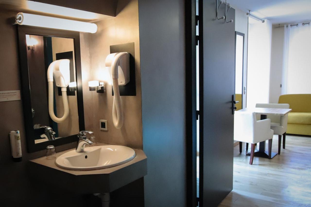 Logis Hotel Saint Guirec Et De La Plage 펄로스가이렉 외부 사진