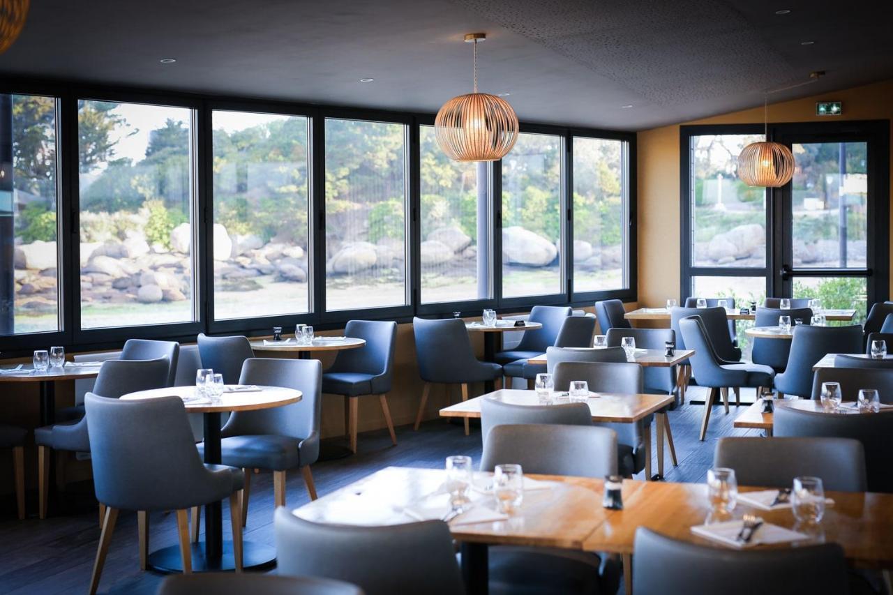 Logis Hotel Saint Guirec Et De La Plage 펄로스가이렉 외부 사진